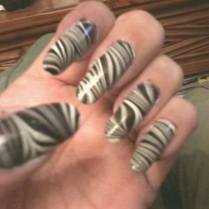 Meet your Posher, Sylvia